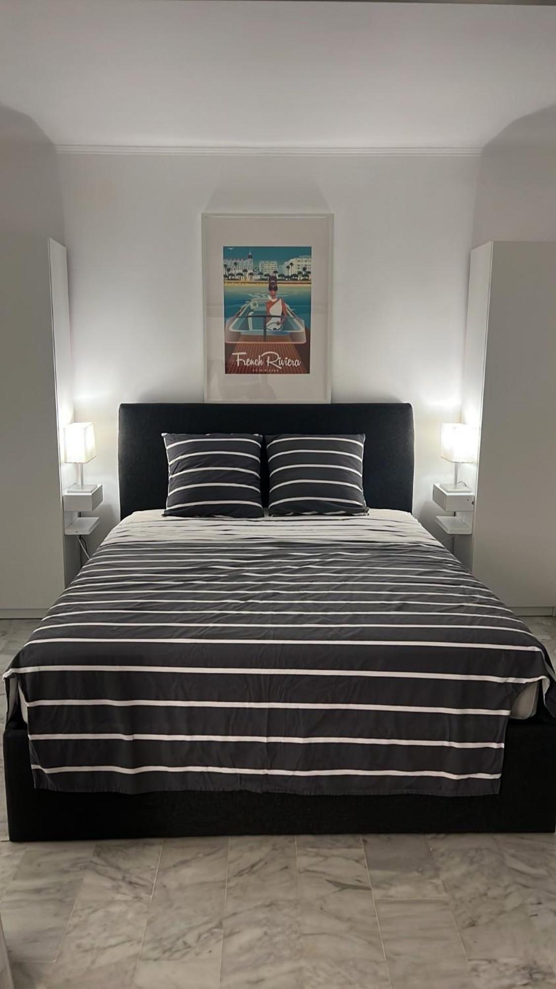 Seafront - Beautiful Flat With Aircon And Comfortable Loggia Vallauris Exteriör bild